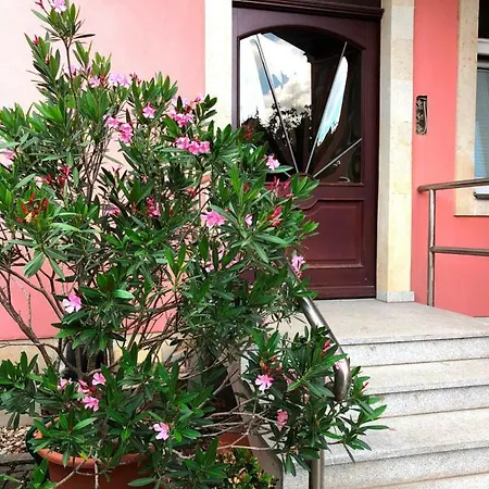 An Der Elbfaehre 公寓 *