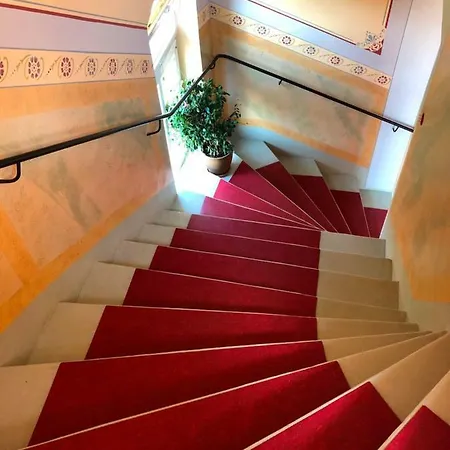 An Der Elbfaehre Dresde